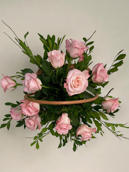 Cesta de Rosas Cor de Rosa